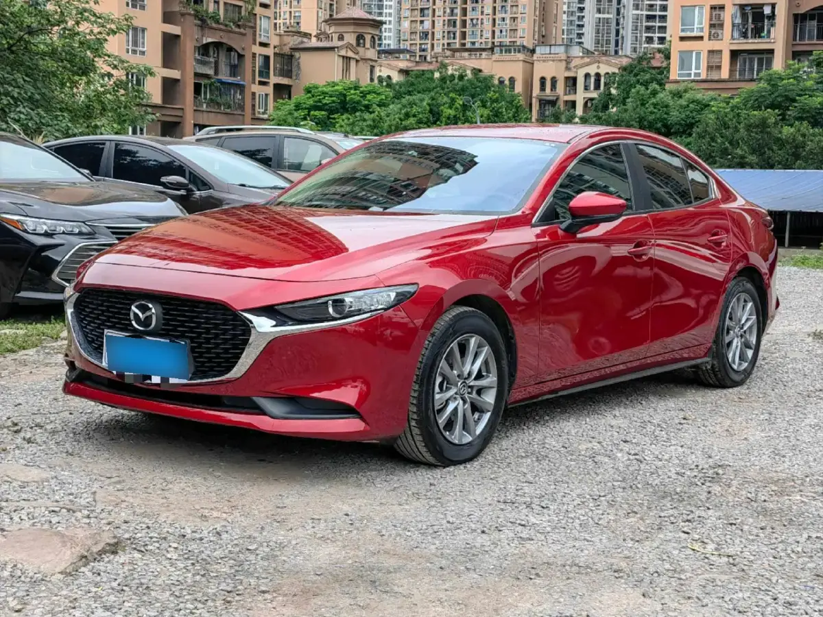 2022 Mazda 3 Axela 2.0L 158HP L4 6AT