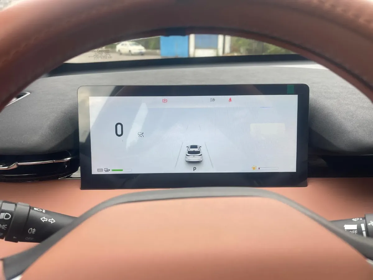 2024 ChangAn UNI-Z 1.5L 98HP L4 E-CVT PHEV 18.4KWH,autocango,china used car exporter,china ev exporter,chinese used car exporter,chinese used ev exporter