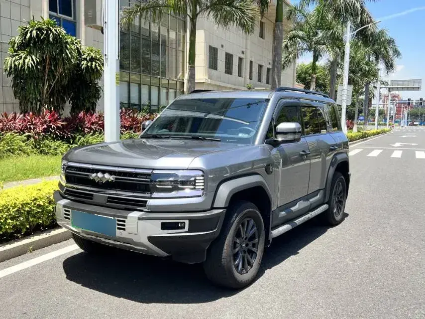 2023 FangChengBao Bao 5 1.5T 194HP L4 E-CVT PHEV 31.8KWH