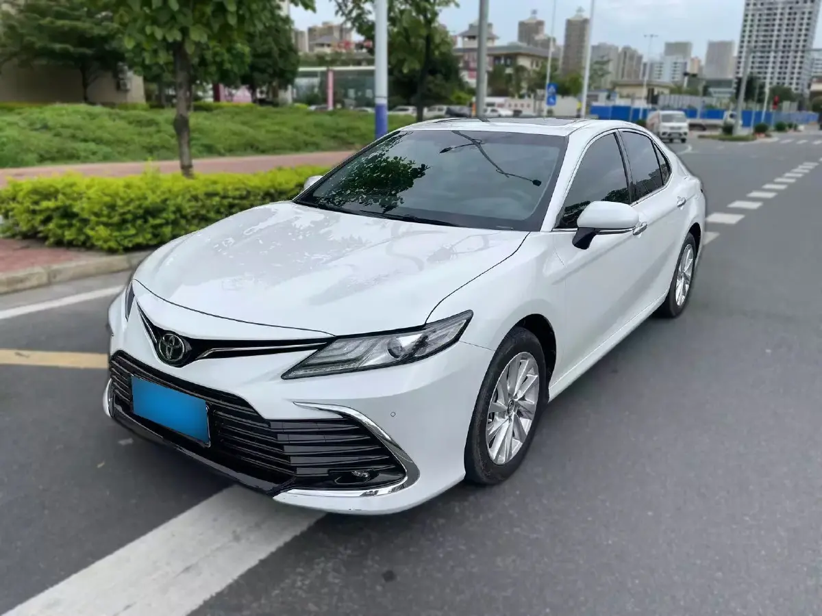 2021 Toyota Camry 2.0L 178HP L4 CVT