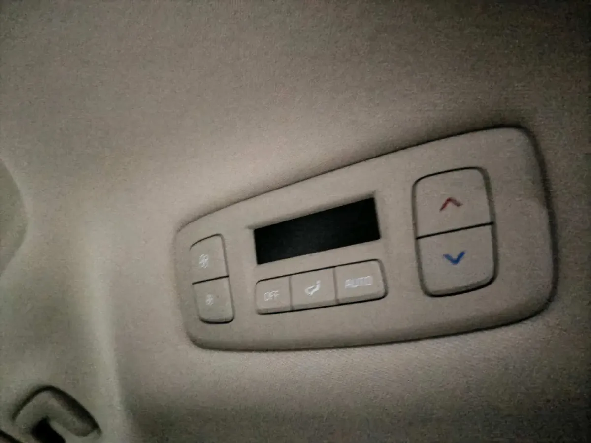 2021 Kia Carnival 2.0T 233HP L4 8AT,autocango,china used car exporter,china ev exporter,chinese used car exporter,chinese used ev exporter