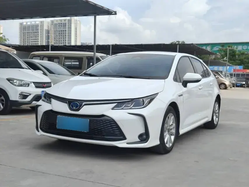 2023 Toyota Corolla 1.8L 98HP L4 E-CVT Hybrid