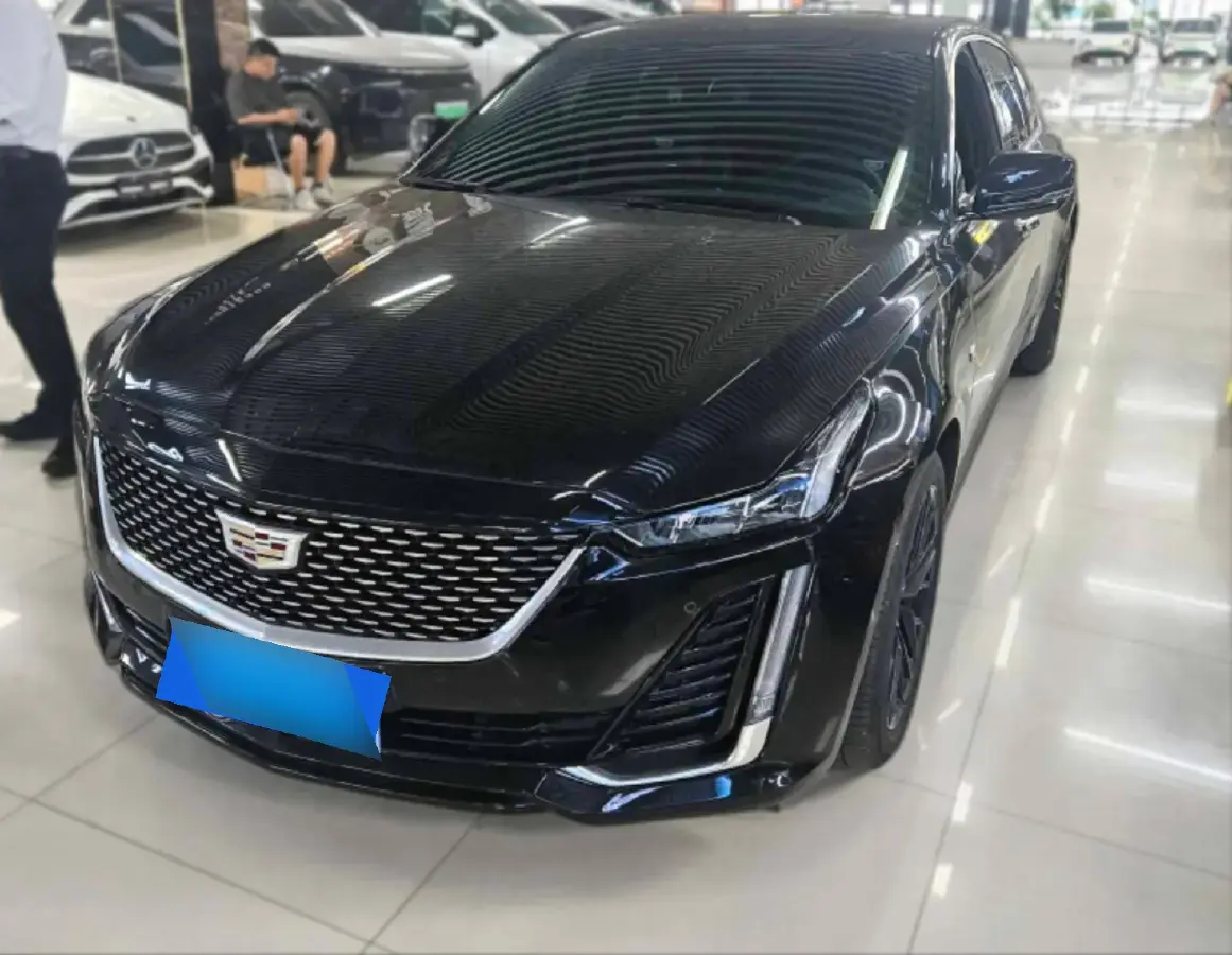 2023 Cadillac CT5 2.0T 237HP L4 10AT