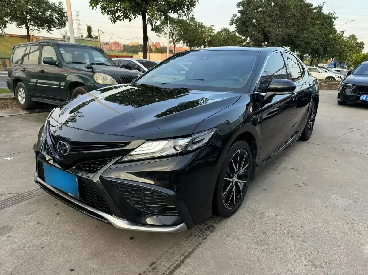 2023 Toyota Camry 2.5L 207HP L4 8AT