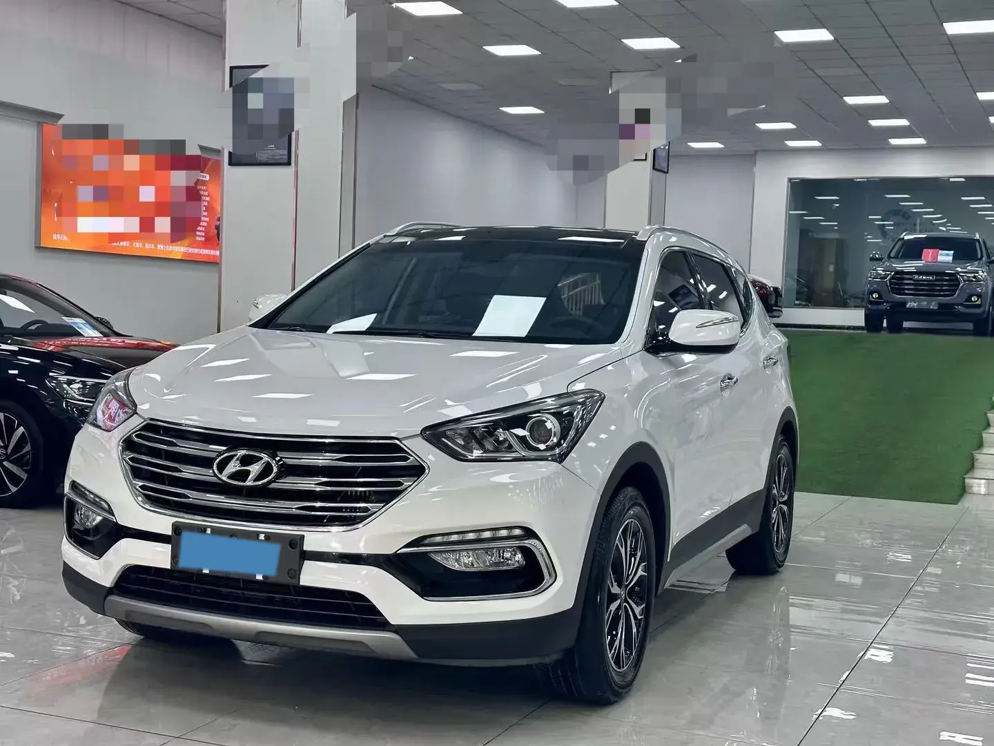 2017 HYUNDAI SANTAFE view 1