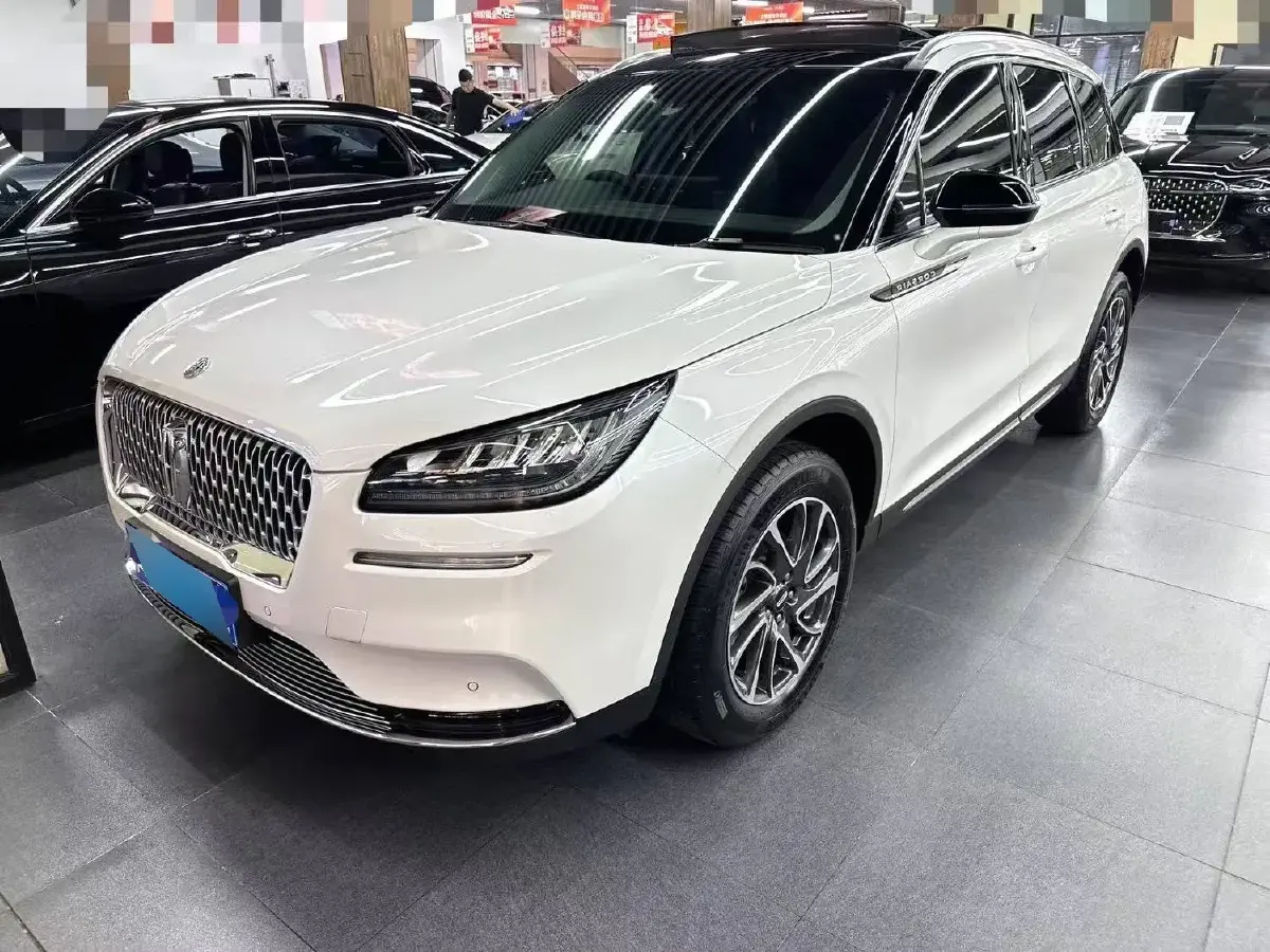 2022 Lincoln Corsair 2.0T 245HP L4 8AT