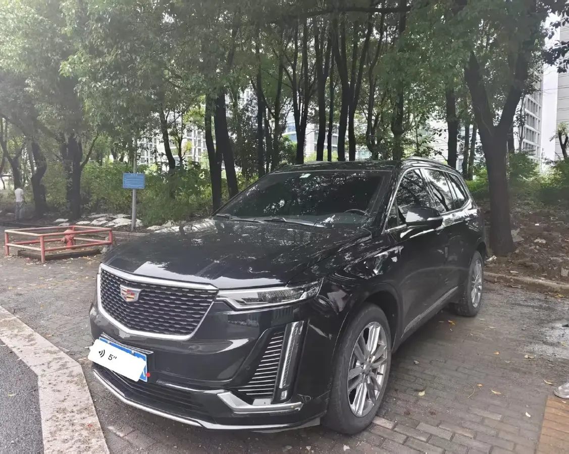2022 Cadillac XT6 2.0T 237HP L4 9AT