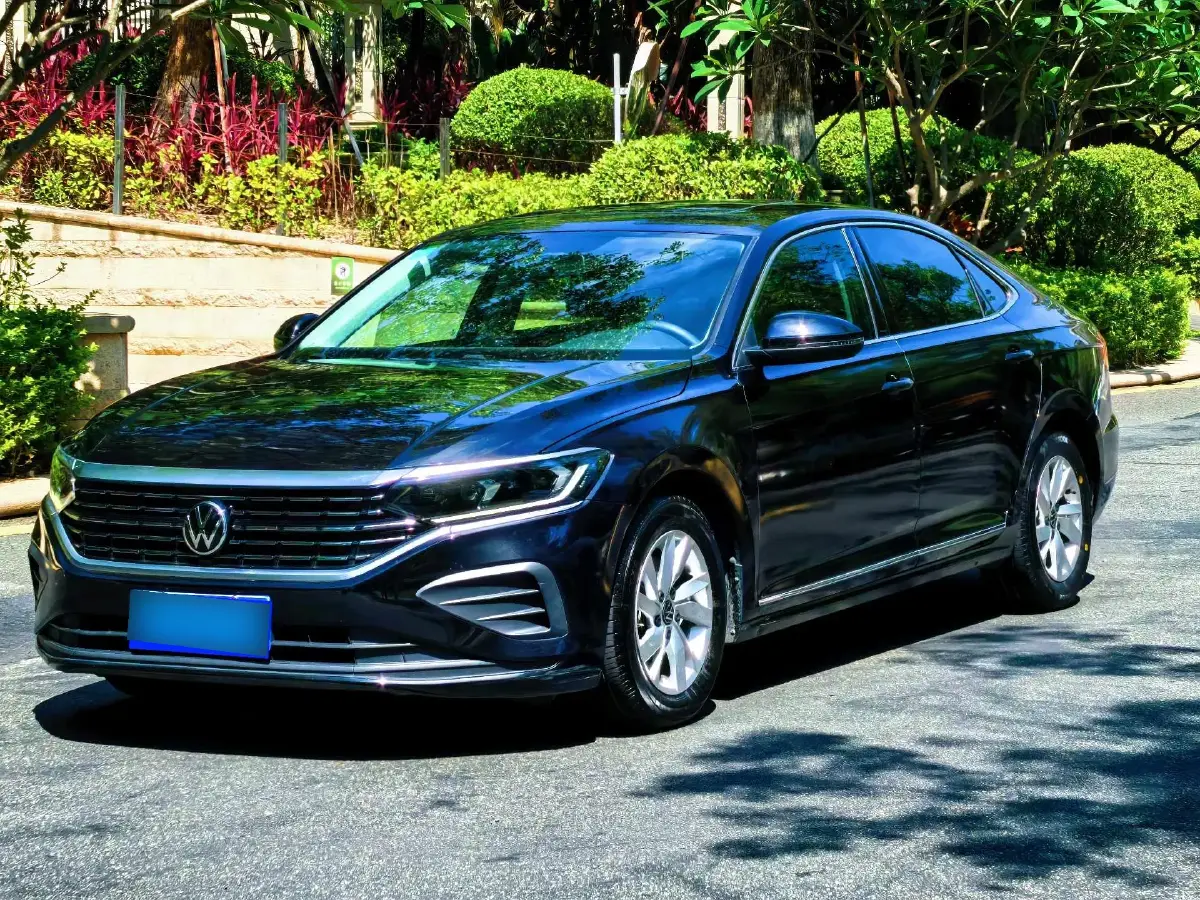 2022 Volkswagen Passat 1.4T 150HP L4 7DCT