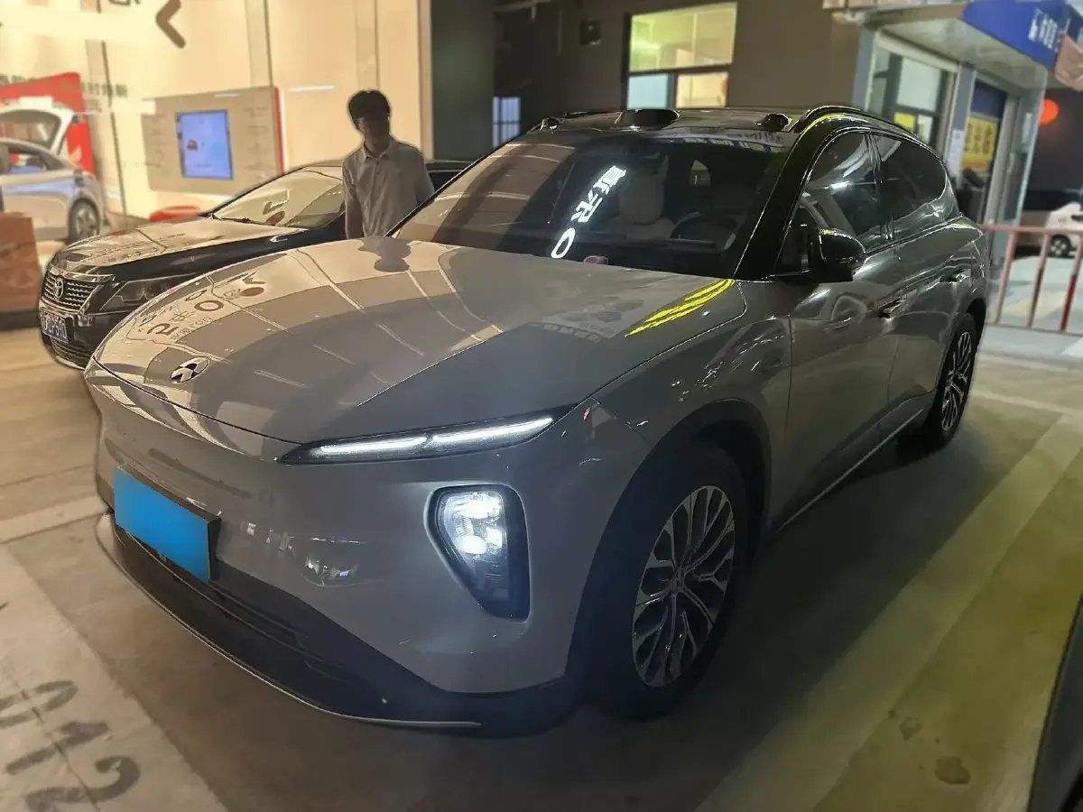 2023 NIO ES6 BEV 100KWH