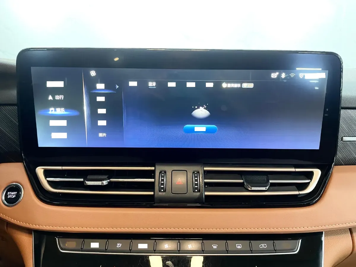 2023 HongQi HQ9 2.0T 252HP L4 8AT,autocango,china used car exporter,china ev exporter,chinese used car exporter,chinese used ev exporter