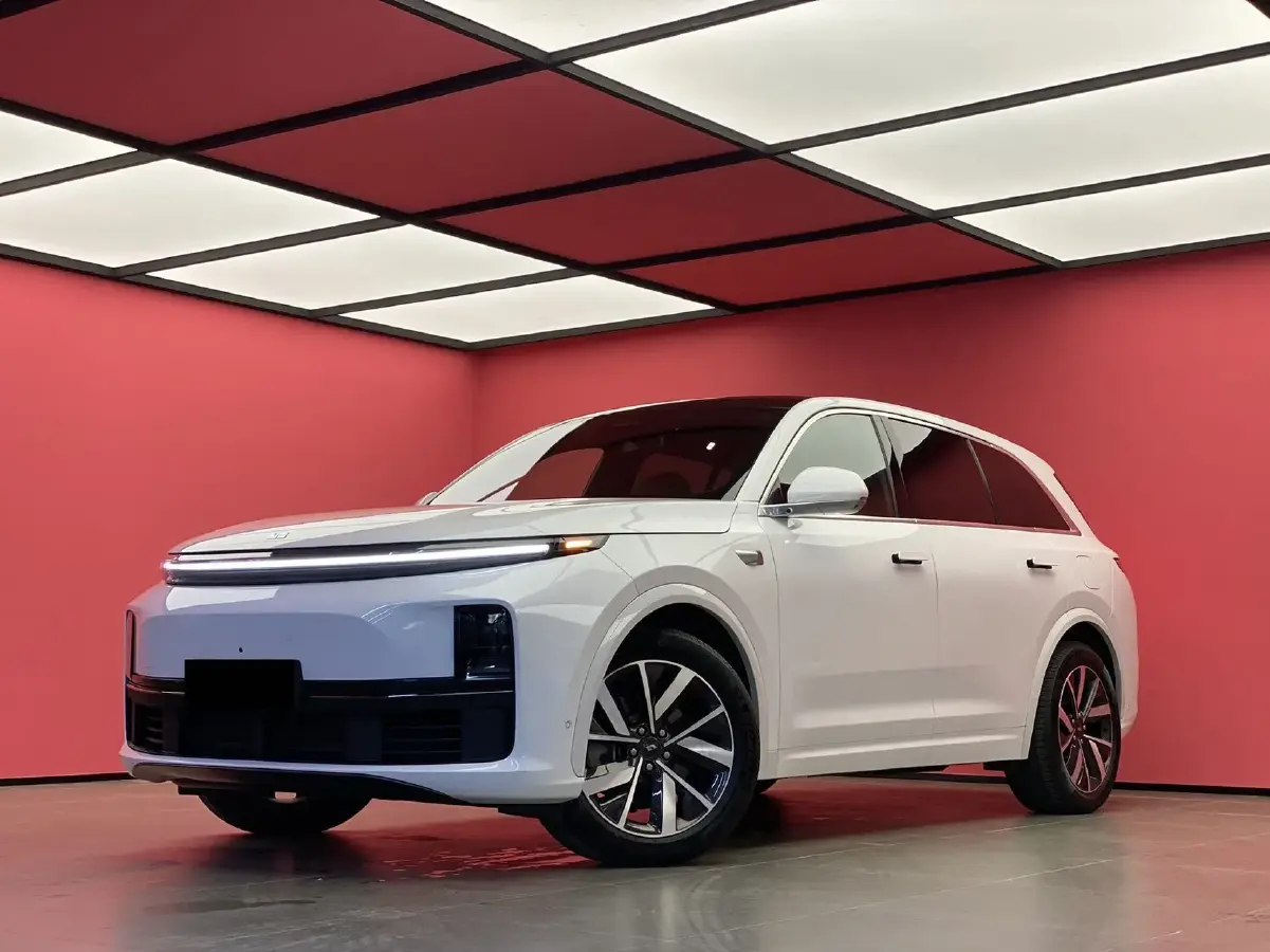 2023 Li L7 Range Extended 154HP REEV 40.9KWH