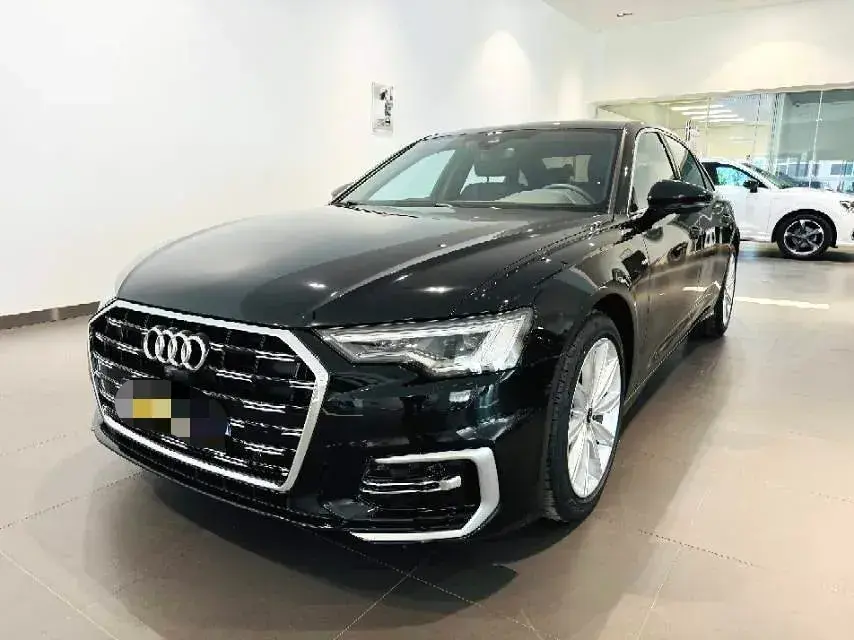 2023 Audi A6L 2.0T 245HP L4 7DCT