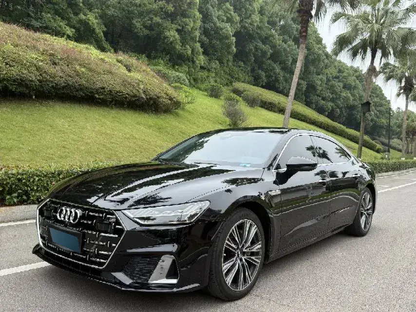 2024 Audi A7L 2.0T 245HP L4 7DCT