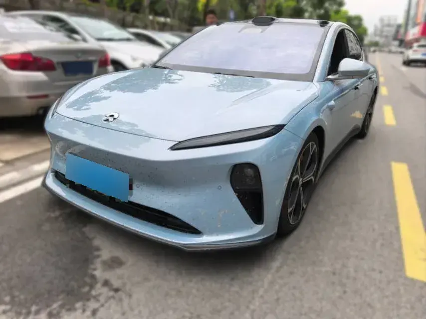2022 NIO ET5 BEV 75KWH