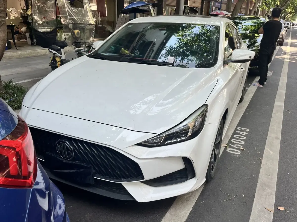 2021 MG 5 1.5L 120HP L4 CVT