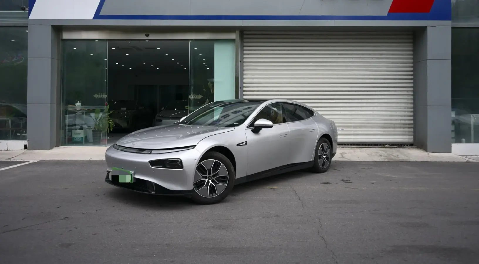 2024 Xpeng P7 BEV 64.4KWH