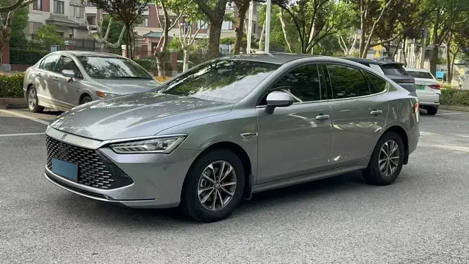 2021 BYD Qin Plus 1.5L 110HP L4 E-CVT PHEV 8.32KWH