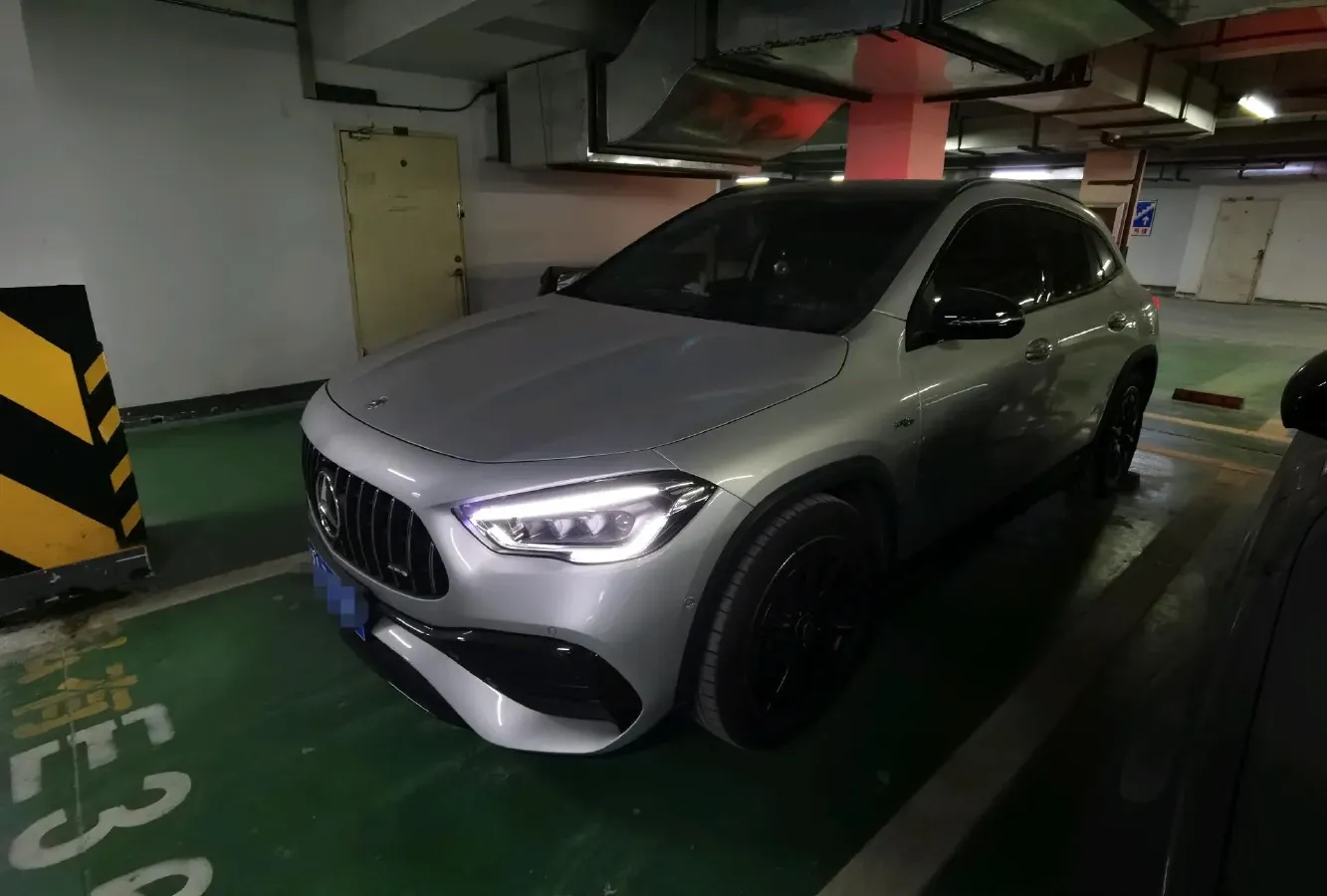 2022 Mercedes-Benz GLA AMG 2.0T 306HP L4 8DCT,autocango,china used car exporter,china ev exporter,chinese used car exporter,chinese used ev exporter