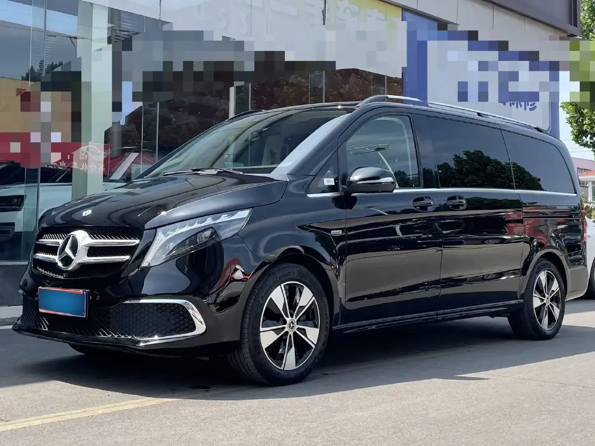 2022 Mercedes-Benz V Class 2.0T 211HP L4 9AT