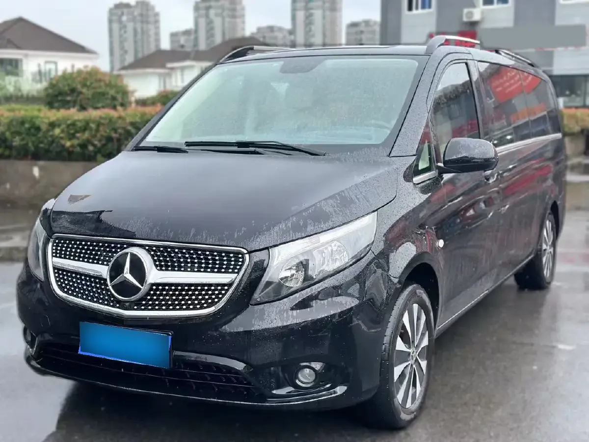 2021 Mercedes-Benz Vito 2.0T 211HP L4 9AT