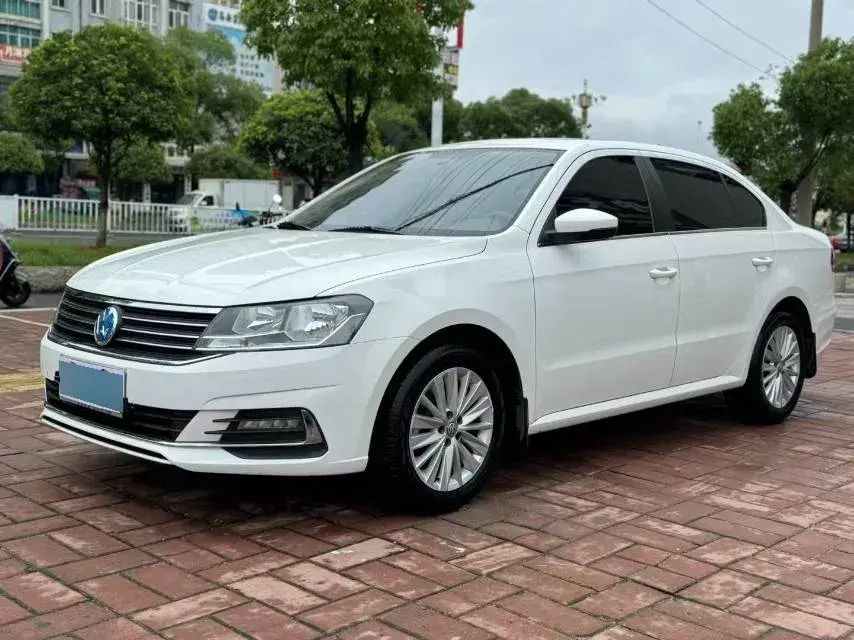 2019 Volkswagen Lavida 1.5L 112HP L4 6AT