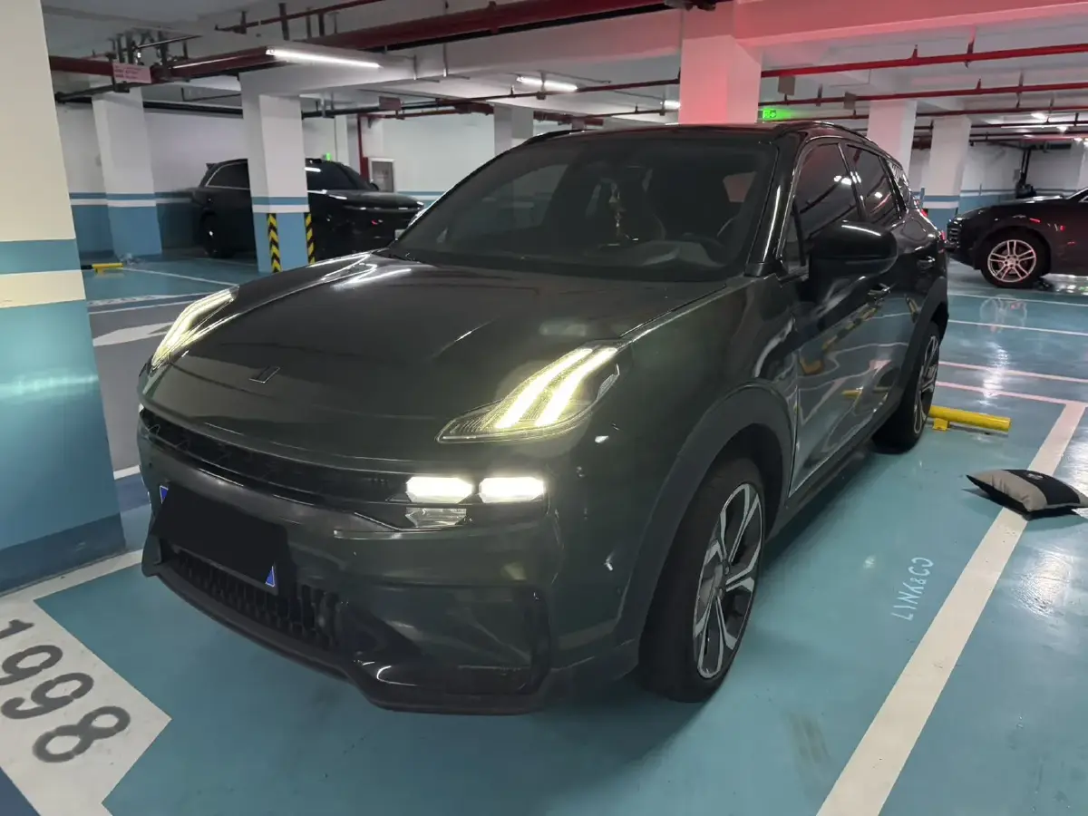 2023 LYNK&CO 06 1.5T 181HP L4 7DCT