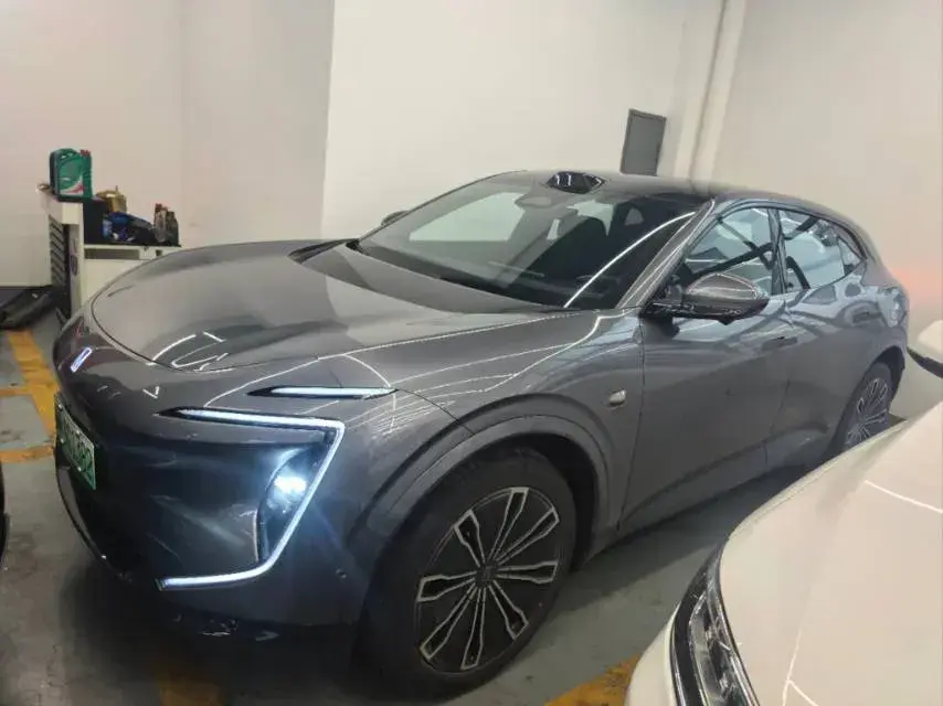 2024 Avatr 07 1.5T 156HP L4 REEV 39.05KWH