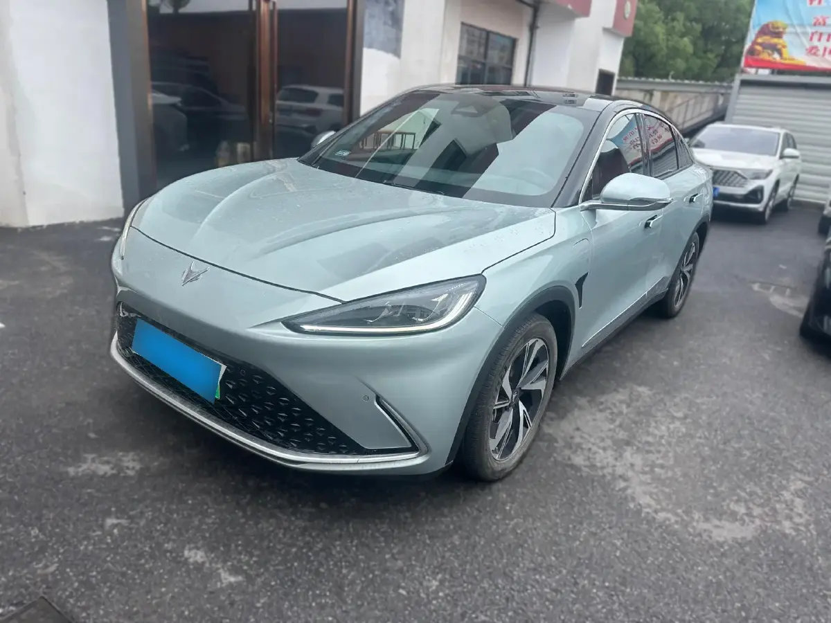 2022 ARCFOX αS BEV 65.6KWH