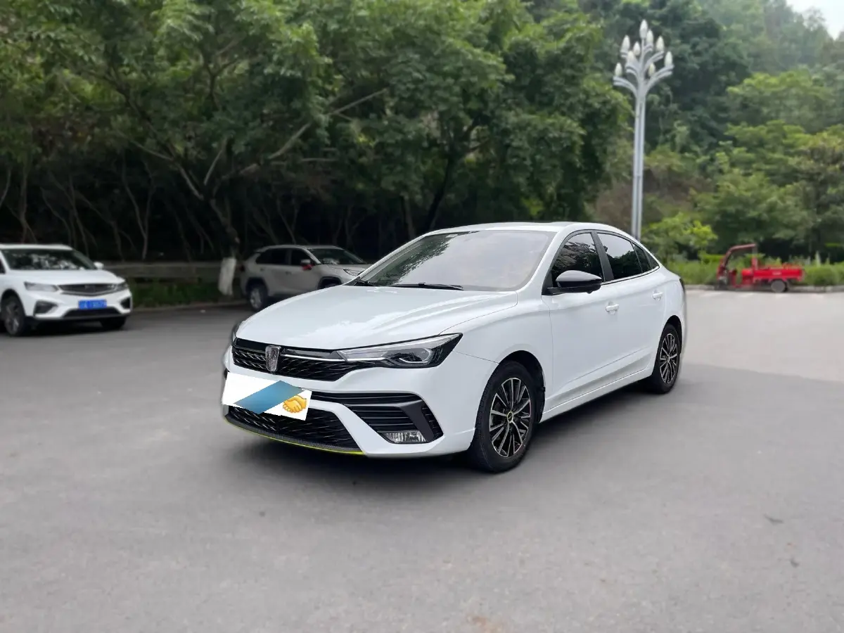 2021 Roewe i5 1.5L 120HP L4 CVT