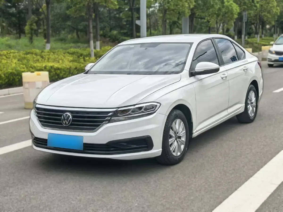 2022 Volkswagen Lavida 1.5L 113HP L4 6AT