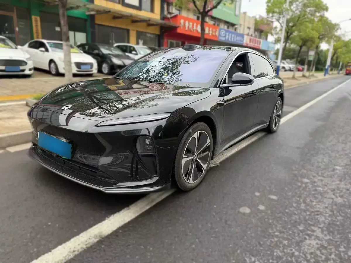 2024 NIO ET5T BEV 75KWH