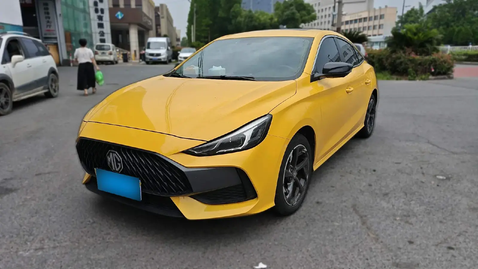 2022 MG 5 1.5T 173HP L4 7DCT