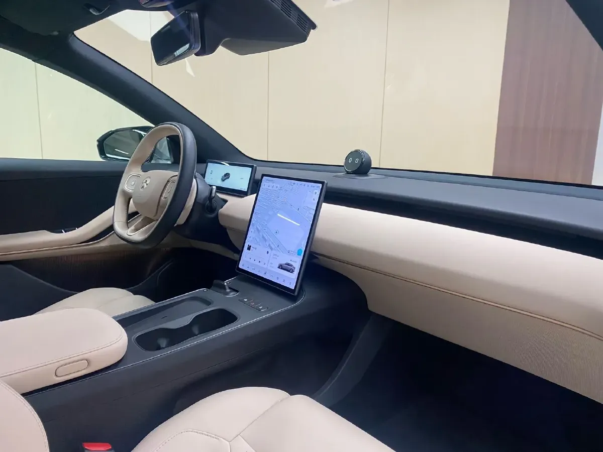 2024 NIO ET5 BEV 75KWH,autocango,china used car exporter,china ev exporter,chinese used car exporter,chinese used ev exporter