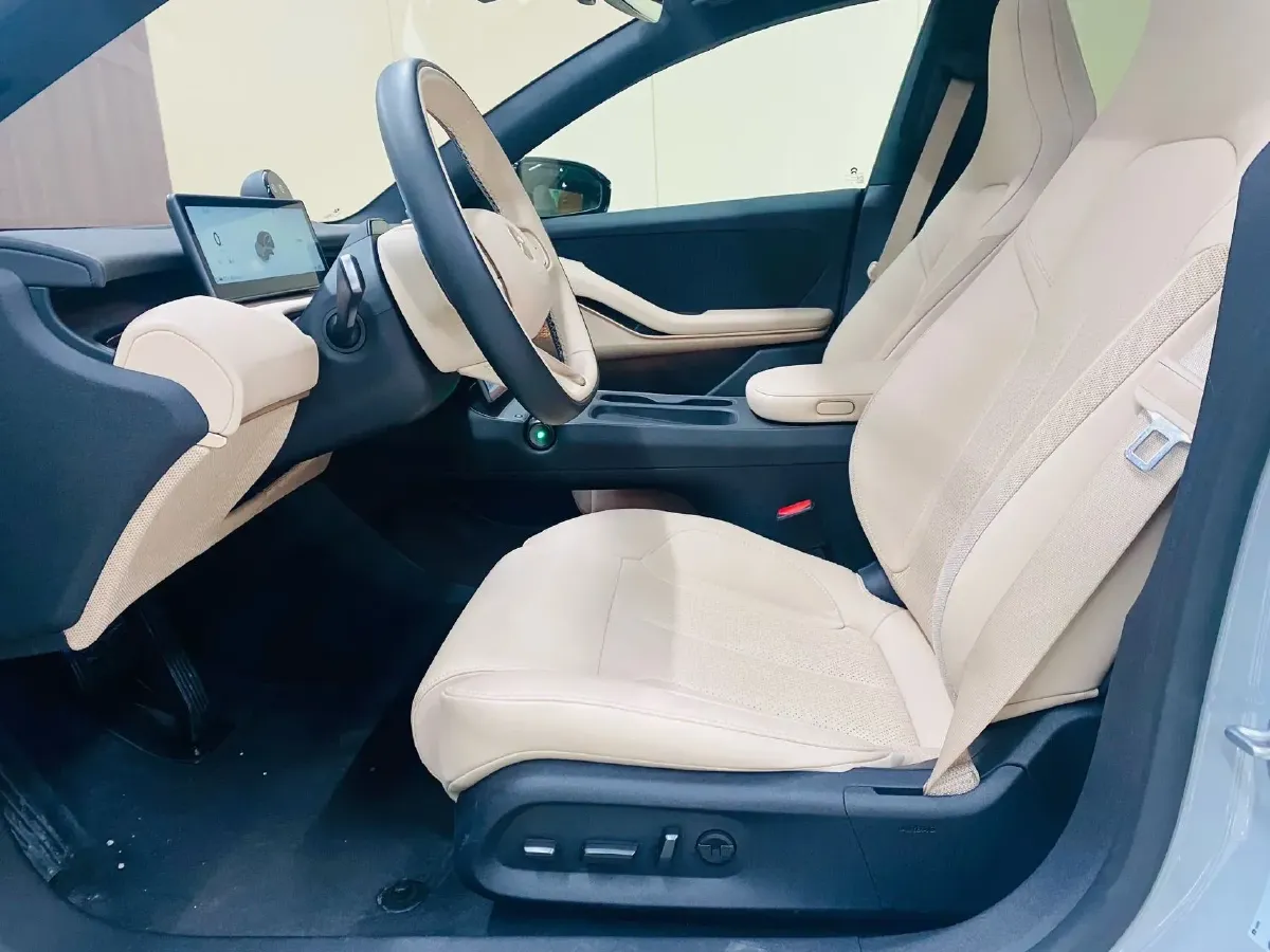 2024 NIO ET5 BEV 75KWH,autocango,china used car exporter,china ev exporter,chinese used car exporter,chinese used ev exporter