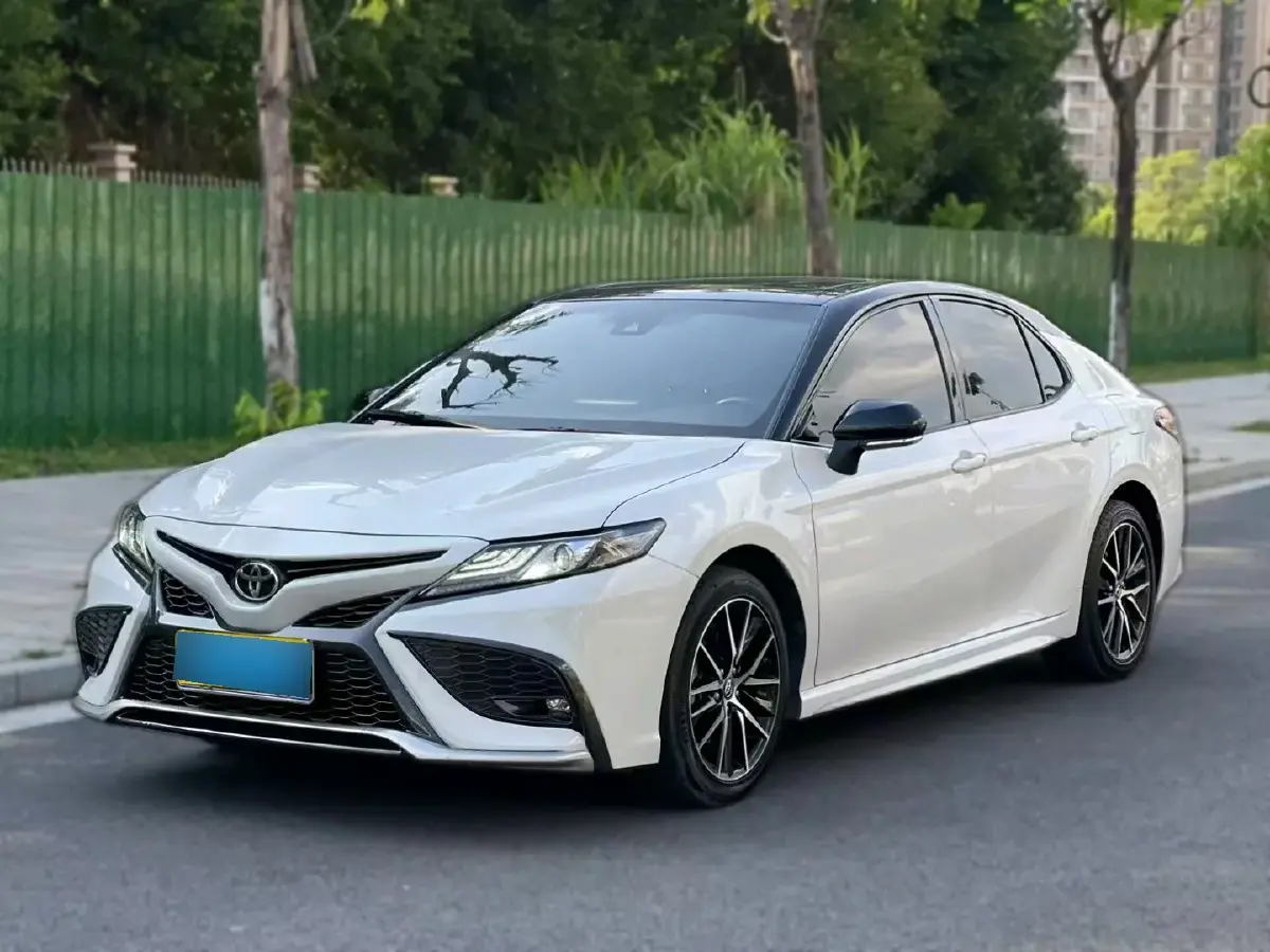2021 Toyota Camry 2.0L 178HP L4 CVT