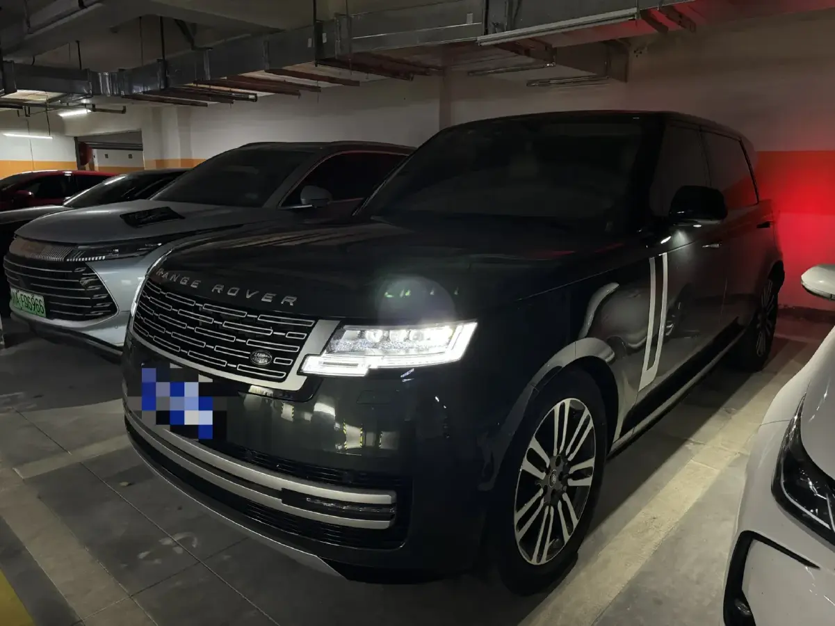 2023 Land Rover Range Rover 3.0T 400HP L6 8AT