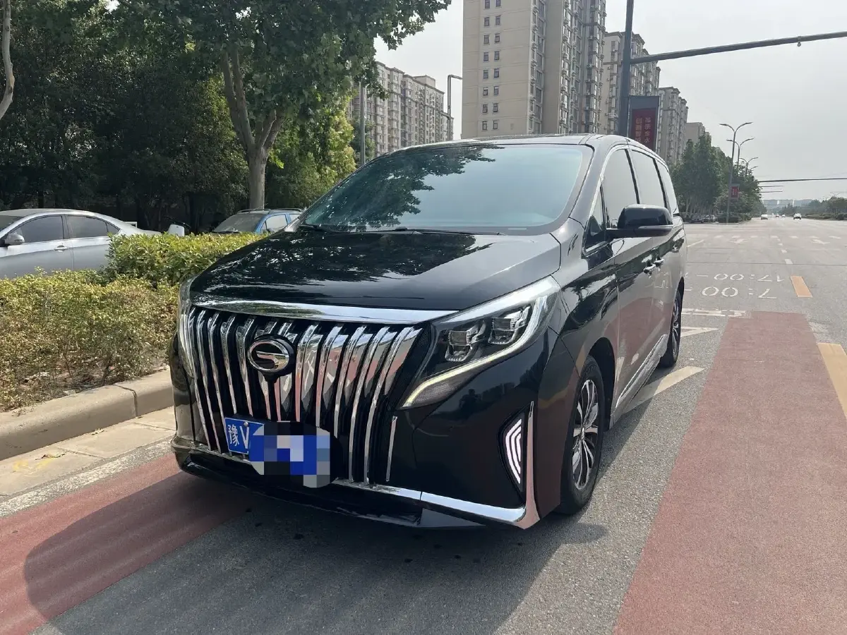 2021 GAC Trumpchi M8 2.0T 252HP L4 8AT