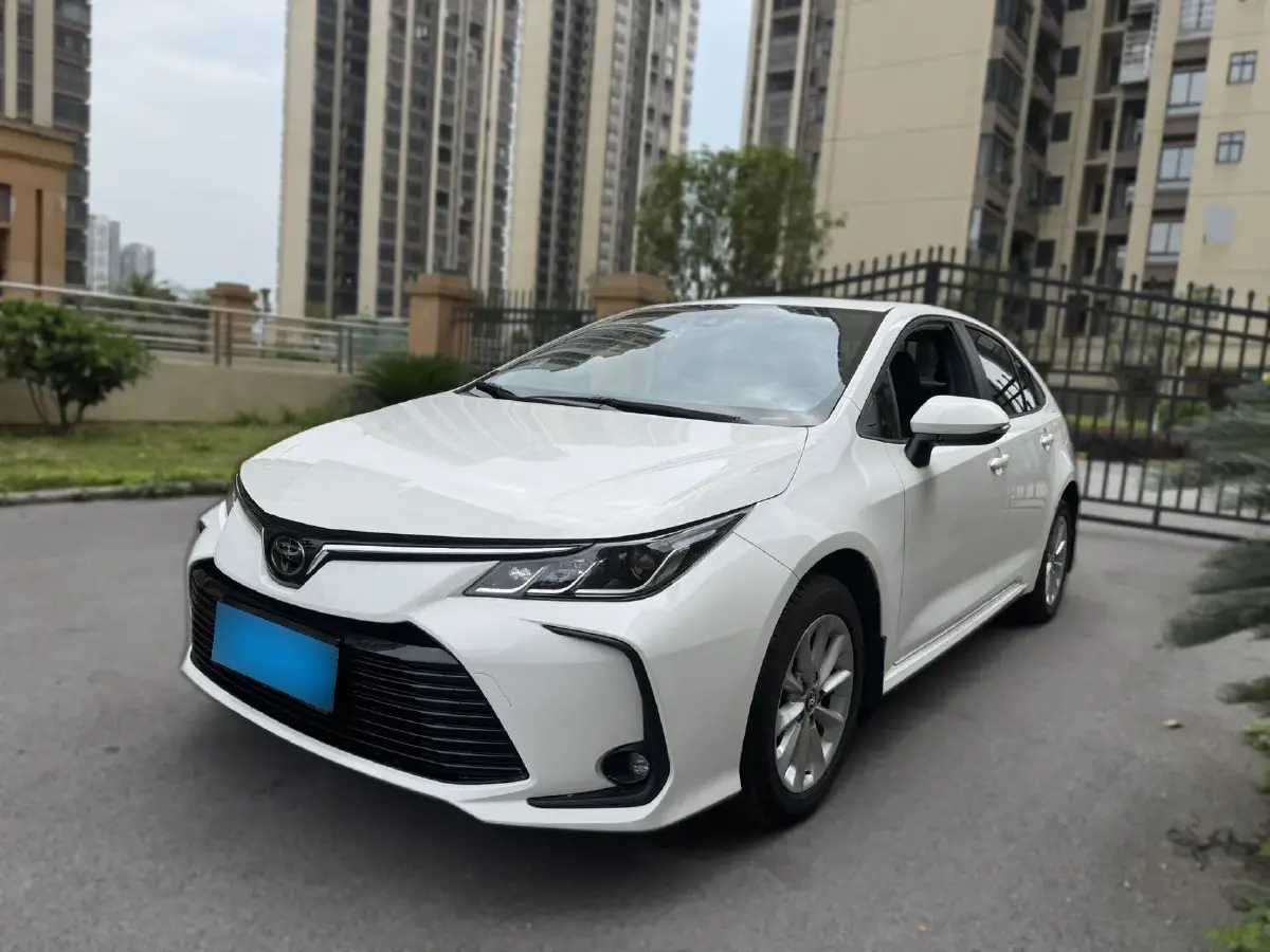 2021 Toyota Corolla 1.2T 116HP L4 CVT