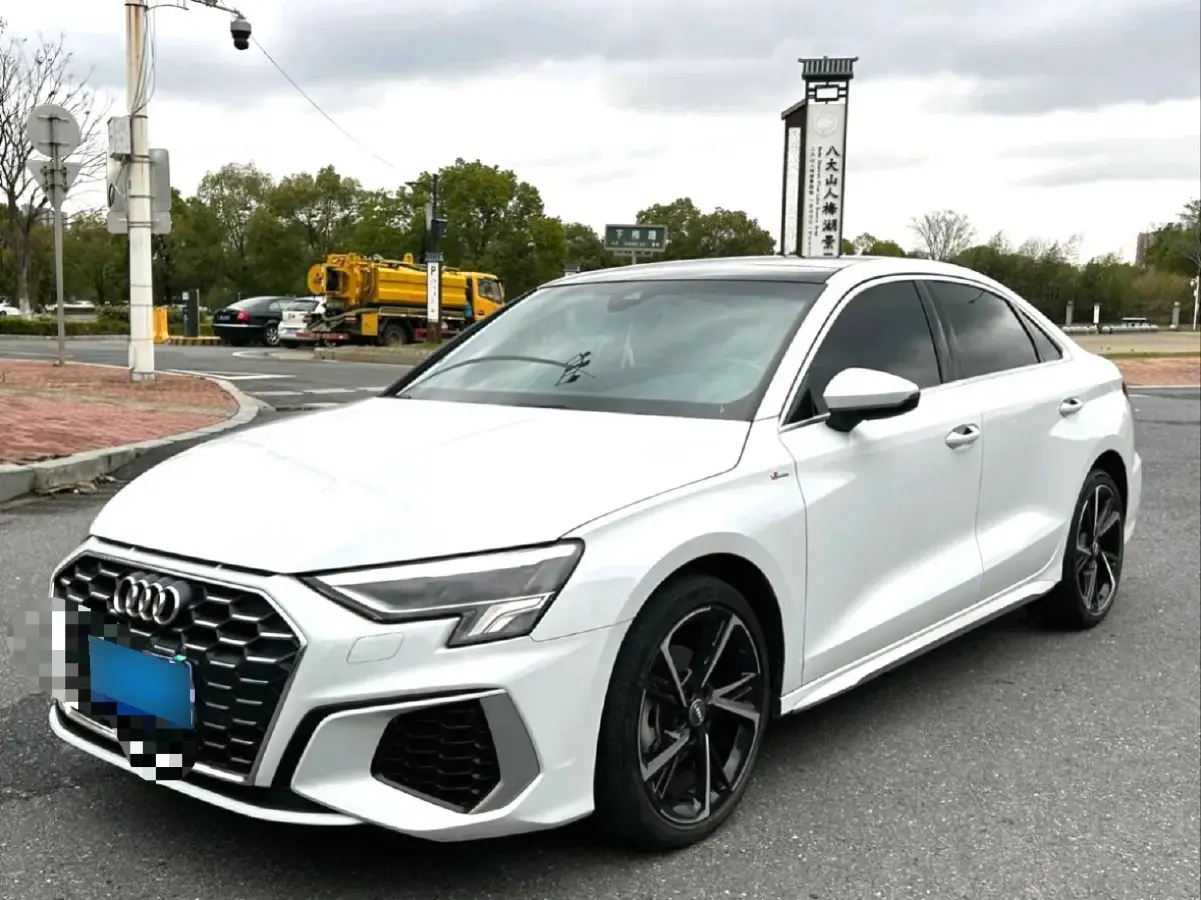 2021 Audi A3 1.4T 150HP L4 7DCT