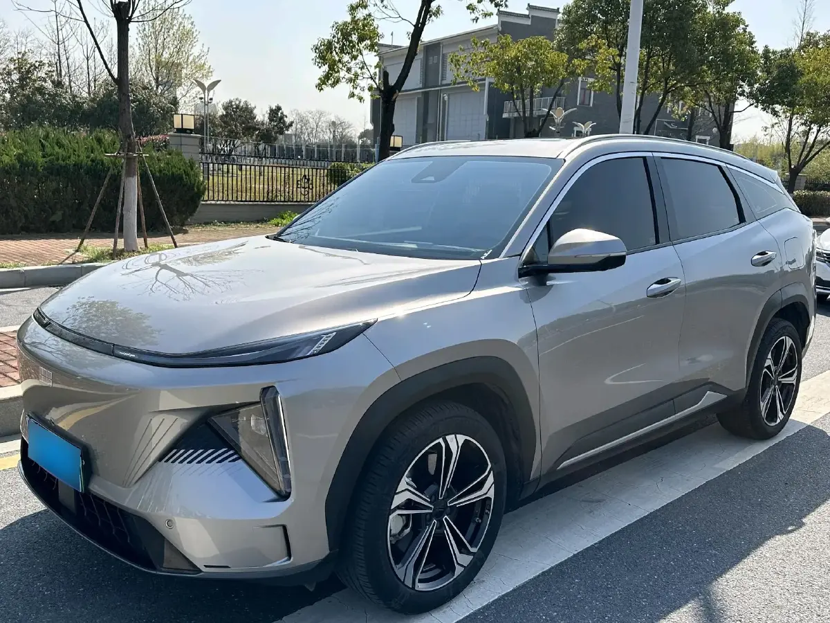 2023 Geely Galaxy L7 1.5T 163HP L4 3DHT PHEV 18.7KWH