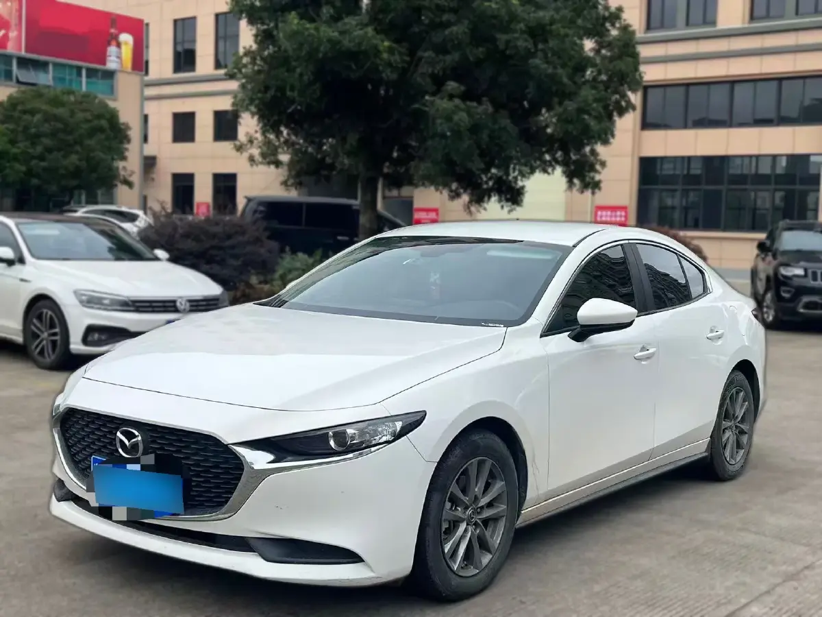 2022 Mazda 3 Axela 2.0L 158HP L4 6AT
