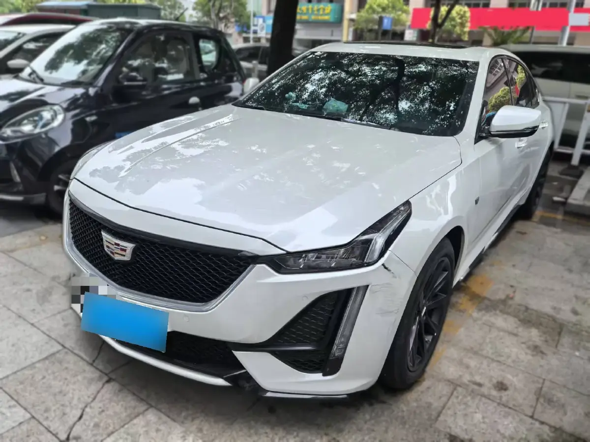 2023 Cadillac CT5 2.0T 237HP L4 10AT