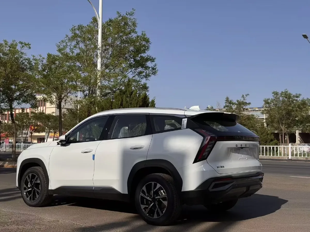 2024 Geely StarRay 1.5T 181HP L4 7DCT,autocango,china used car exporter,china ev exporter,chinese used car exporter,chinese used ev exporter