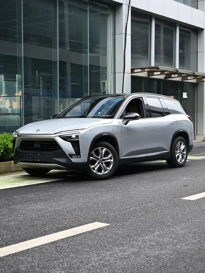 2022 NIO ES8 BEV 75KWH