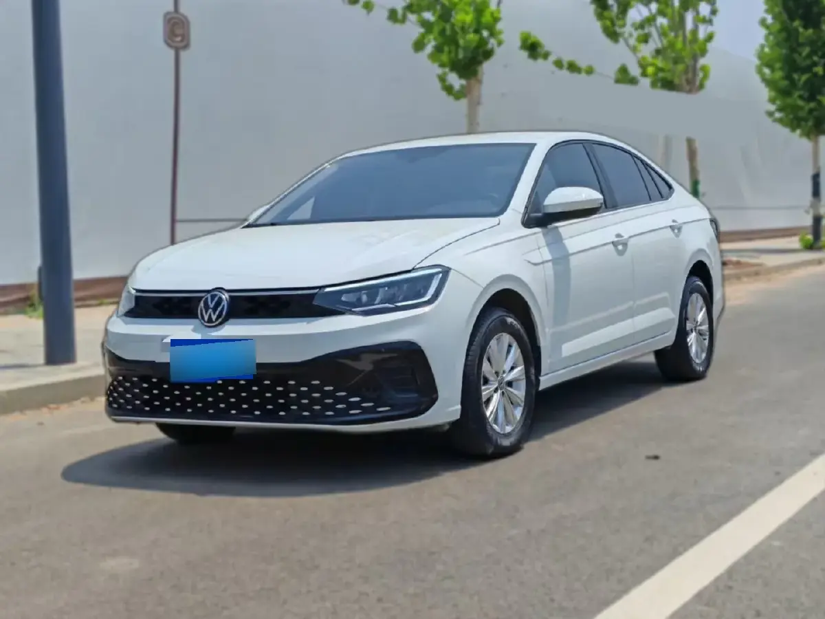 2023 Volkswagen Lavida 1.5L 110HP L4 5MT