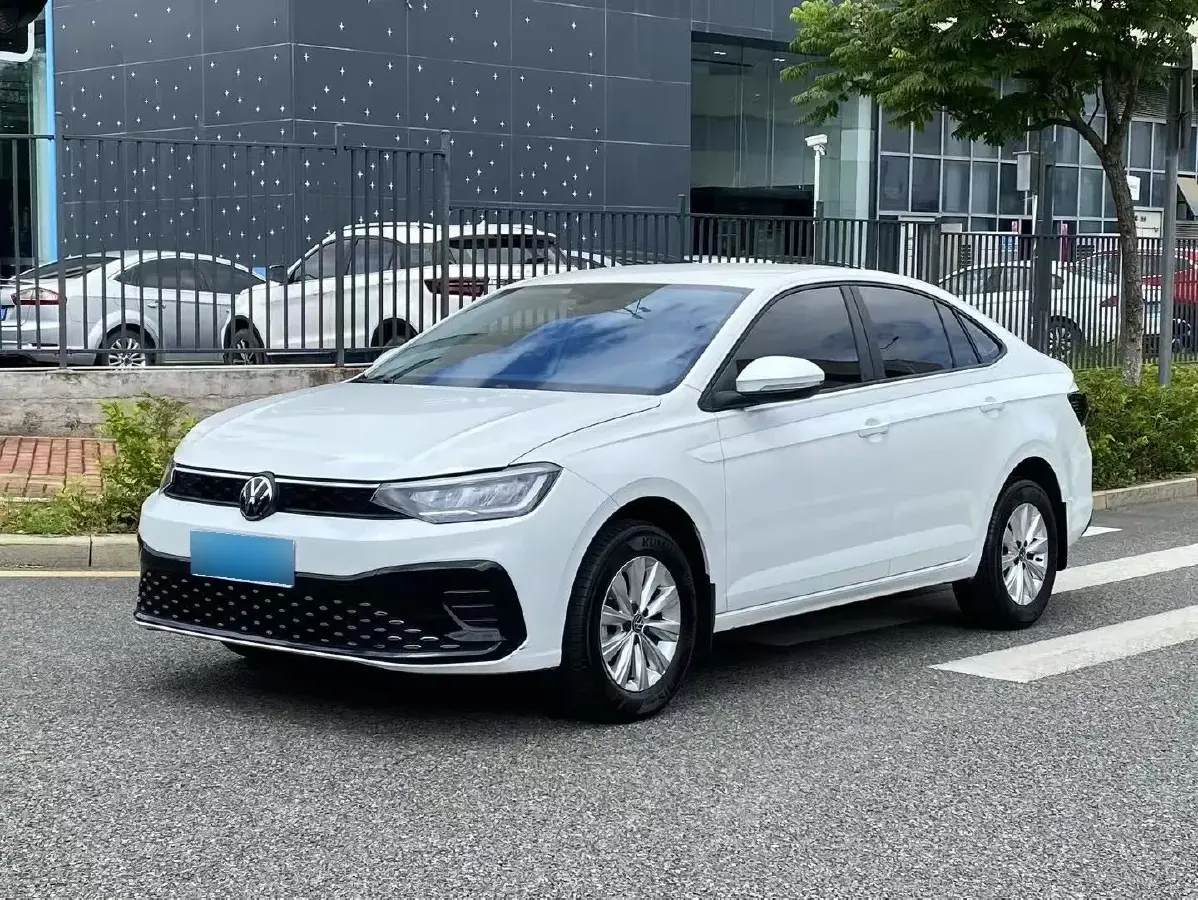 2023 Volkswagen Lavida 1.5L 110HP L4 5MT