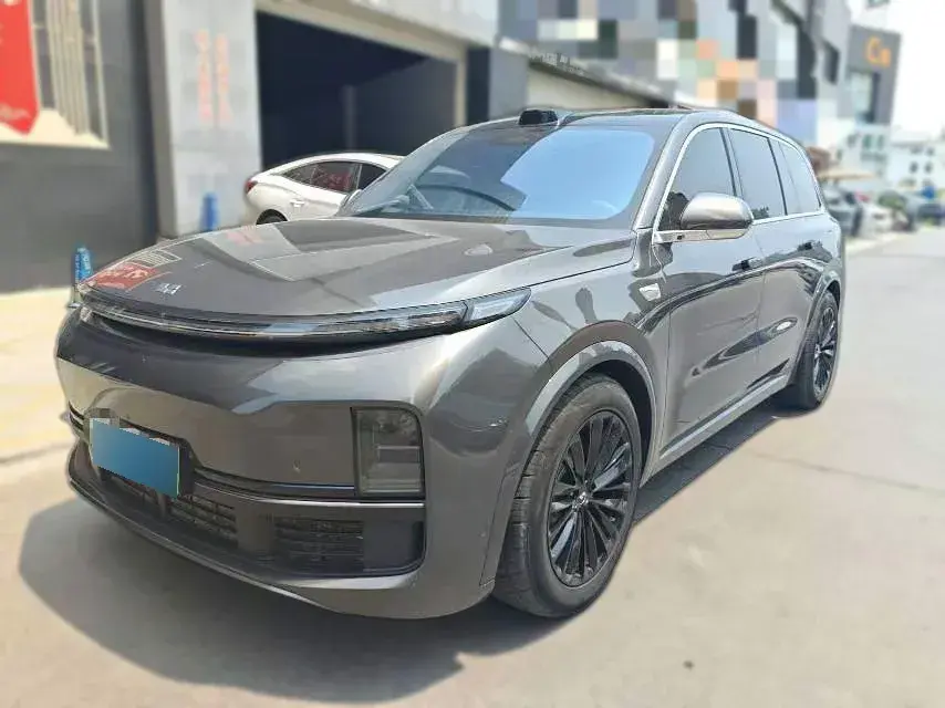 2022 Li L9 Range Extended 154HP REEV 42.6KWH