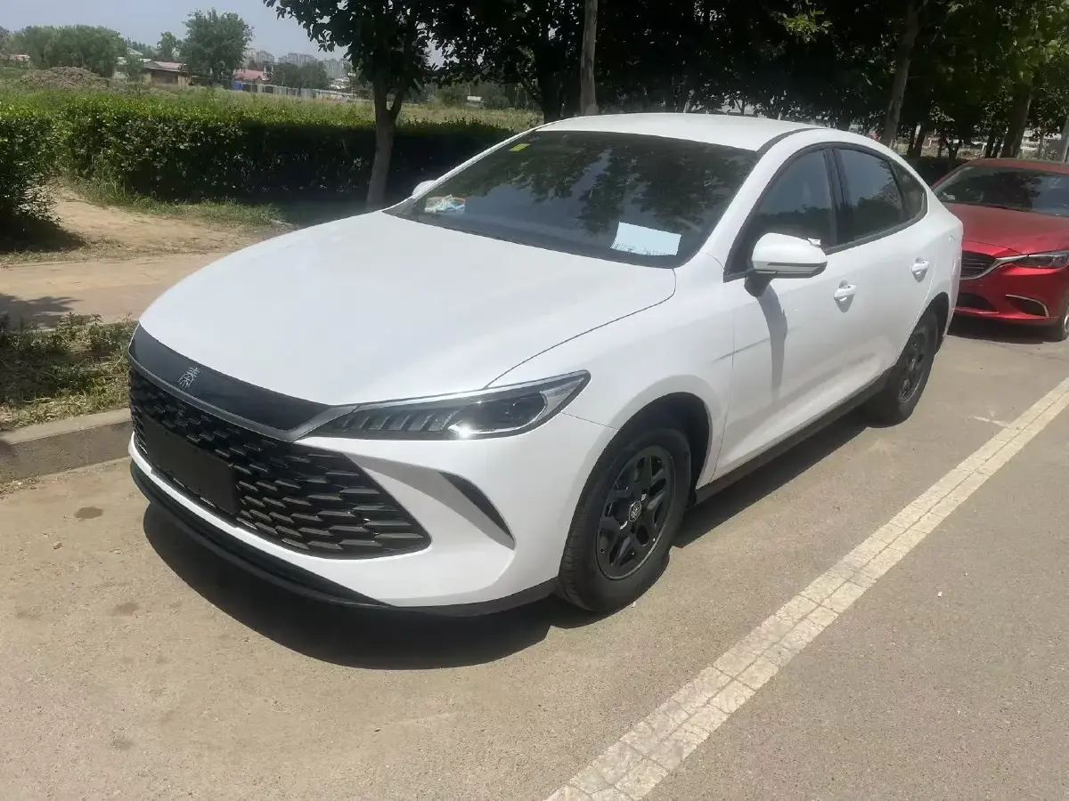 2025 BYD Qin Plus 1.5L 101HP L4 E-CVT PHEV 7.68KWH