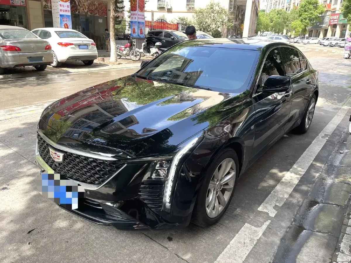 2024 Cadillac CT5 2.0T 237HP L4 10AT