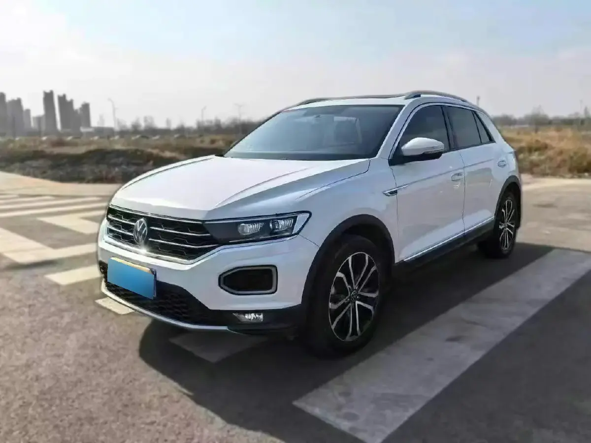 2021 Volkswagen T-Roc 1.4T 150HP L4 7DCT